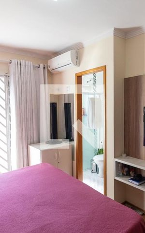 Casa de condomínio à venda com 78m², 2 quartos e 1 vagaQuarto Suíte 2
