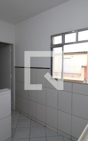 Apartamento para alugar com 30m², 1 quarto e sem vagaÁrea de Serviço
