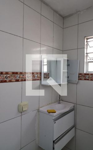 Apartamento para alugar com 30m², 1 quarto e sem vagaBanheiro