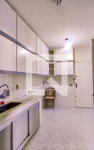 Apartamento para alugar com 125m², 3 quartos e 1 vaga Apartamento para alugar com 125m², 3 quartos e 1 vagaCozinha