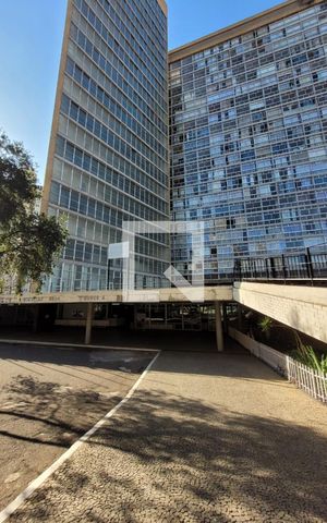 Apartamento à venda com 88m², 2 quartos e sem vaga Apartamento à venda com 88m², 2 quartos e sem vagaFachada