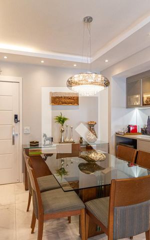 Apartamento à venda com 125m², 3 quartos e 2 vagasSala