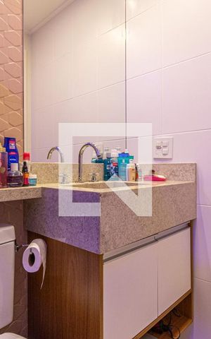 Apartamento à venda com 125m², 3 quartos e 2 vagasBanheiro da suíte 1