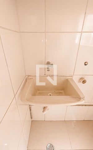 Apartamento à venda com 60m², 2 quartos e 1 vaga Apartamento à venda com 60m², 2 quartos e 1 vagaCozinha e Área de Serviço