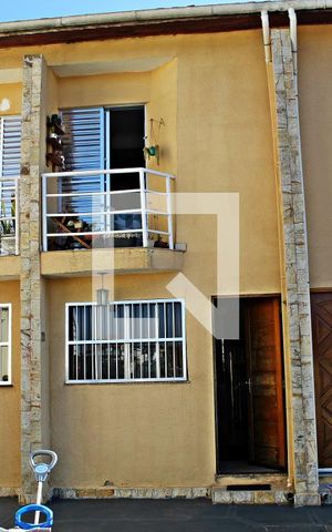 Casa de condomínio à venda com 65m², 2 quartos e 1 vagaFachada do sobrado