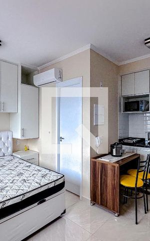 Studio para alugar com 23m², 1 quarto e sem vagaSala/Quarto