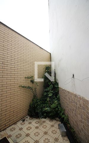 Casa à venda com 158m², 3 quartos e 2 vagasQuintal