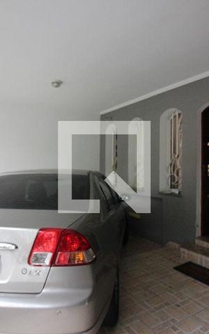 Casa à venda com 158m², 3 quartos e 2 vagasGaragem