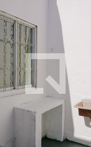 Casa à venda com 160m², 5 quartos e 2 vagas Casa à venda com 160m², 5 quartos e 2 vagasÁrea de Serviço