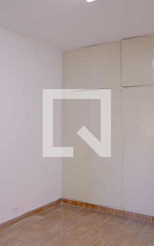 Casa à venda com 160m², 5 quartos e 2 vagas Casa à venda com 160m², 5 quartos e 2 vagasQuarto 2