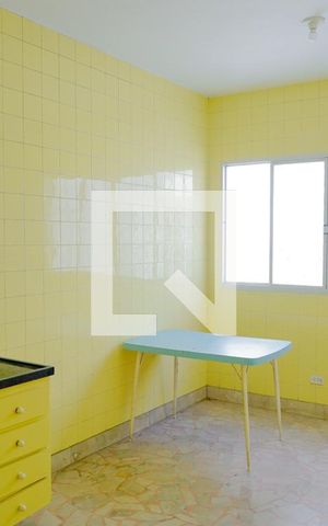 Casa à venda com 160m², 5 quartos e 2 vagas Casa à venda com 160m², 5 quartos e 2 vagasCozinha