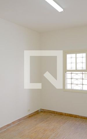 Casa à venda com 160m², 5 quartos e 2 vagas Casa à venda com 160m², 5 quartos e 2 vagasQuarto 1