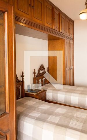 Casa à venda com 323m², 3 quartos e 5 vagas Casa à venda com 323m², 3 quartos e 5 vagasQuarto 1