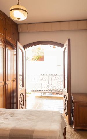 Casa à venda com 323m², 3 quartos e 5 vagas Casa à venda com 323m², 3 quartos e 5 vagasQuarto 2