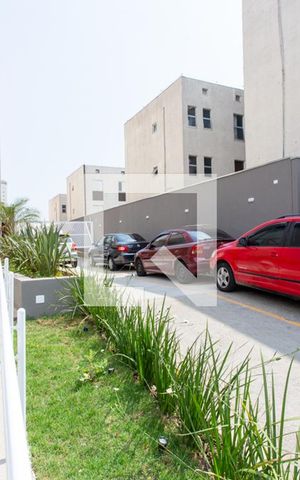 Apartamento à venda com 45m², 2 quartos e 1 vaga Apartamento à venda com 45m², 2 quartos e 1 vagaÁrea comum - Estacionamento
