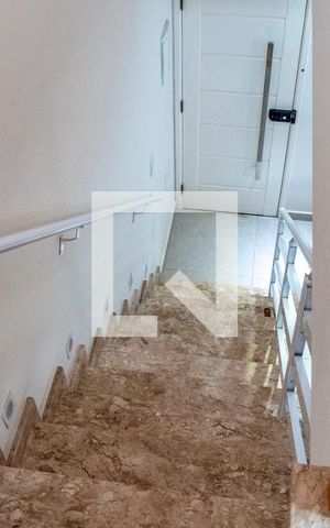Apartamento para alugar com 170m², 3 quartos e 2 vagasEscada