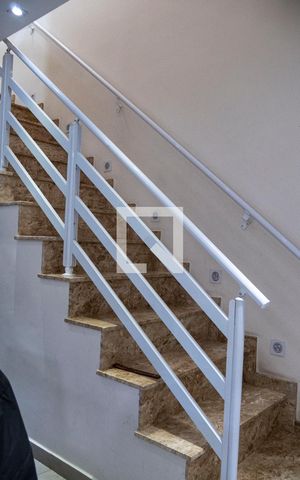 Apartamento para alugar com 170m², 3 quartos e 2 vagasEscada