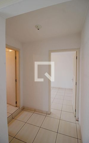 Casa para alugar com 40m², 1 quarto e sem vaga Casa para alugar com 40m², 1 quarto e sem vagaCorredor