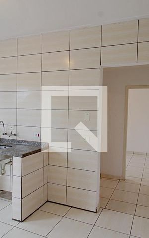 Casa para alugar com 40m², 1 quarto e sem vaga Casa para alugar com 40m², 1 quarto e sem vagaCozinha