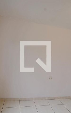 Casa para alugar com 40m², 1 quarto e sem vaga Casa para alugar com 40m², 1 quarto e sem vagaQuarto