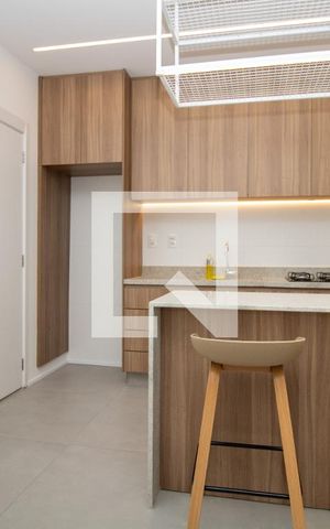 Apartamento à venda com 65m², 2 quartos e 1 vaga Apartamento à venda com 65m², 2 quartos e 1 vagaCozinha americana- balcão