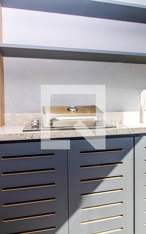 Apartamento à venda com 65m², 2 quartos e 1 vaga Apartamento à venda com 65m², 2 quartos e 1 vagaBancada Churrasqueira