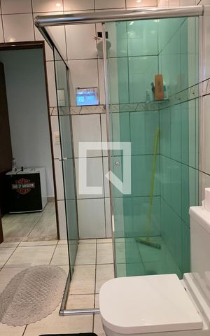 Casa à venda com 320m², 2 quartos e 8 vagasBanheiro da Suíte