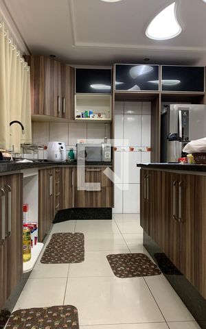 Casa à venda com 320m², 2 quartos e 8 vagasCozinha