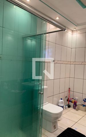 Casa à venda com 320m², 2 quartos e 8 vagasBanheiro da Suíte