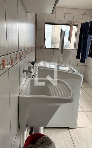 Casa à venda com 320m², 2 quartos e 8 vagasLavanderia