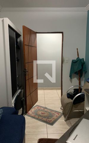 Casa à venda com 320m², 2 quartos e 8 vagasQuarto 2