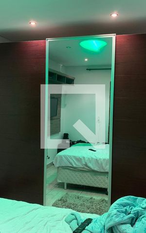 Casa à venda com 320m², 2 quartos e 8 vagasSuíte 1