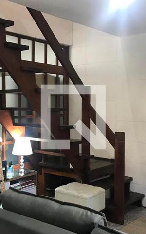 Casa de condomínio à venda com 89m², 2 quartos e 1 vagaSala