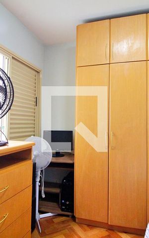 Casa à venda com 200m², 3 quartos e 4 vagasQuarto 2