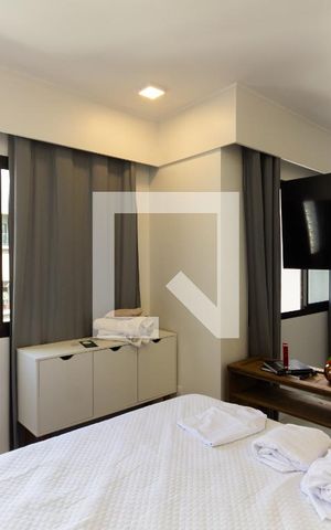 Studio para alugar com 32m², 1 quarto e 1 vaga Studio para alugar com 32m², 1 quarto e 1 vagaStudio