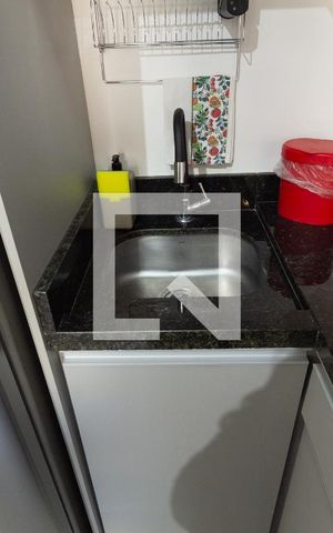 Studio para alugar com 32m², 1 quarto e 1 vaga Studio para alugar com 32m², 1 quarto e 1 vagaStudio