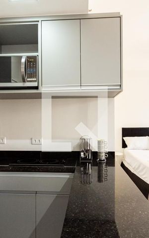 Studio para alugar com 32m², 1 quarto e 1 vaga Studio para alugar com 32m², 1 quarto e 1 vagaStudio
