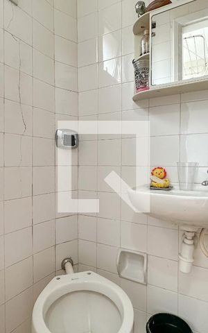 Apartamento para alugar com 119m², 3 quartos e 1 vaga Apartamento para alugar com 119m², 3 quartos e 1 vagaÁrea de Serviço - banheiro