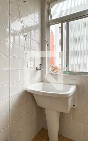 Apartamento para alugar com 119m², 3 quartos e 1 vaga Apartamento para alugar com 119m², 3 quartos e 1 vagaÁrea de Serviço