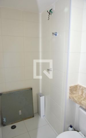 Apartamento à venda com 33m², 1 quarto e sem vagaBanheiro