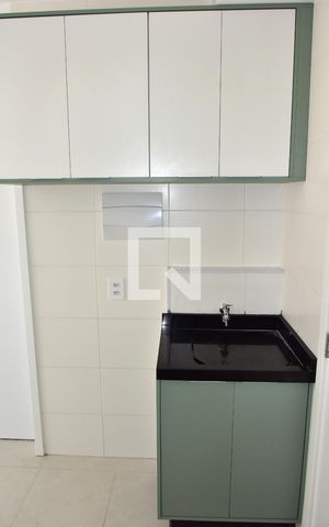 Apartamento à venda com 33m², 1 quarto e sem vagaCozinha e Área de Serviço