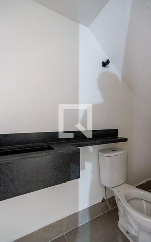 Casa à venda com 120m², 3 quartos e 2 vagasLavabo