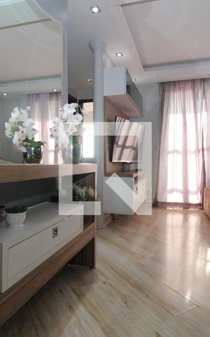 Apartamento à venda com 60m², 2 quartos e 1 vagaSala