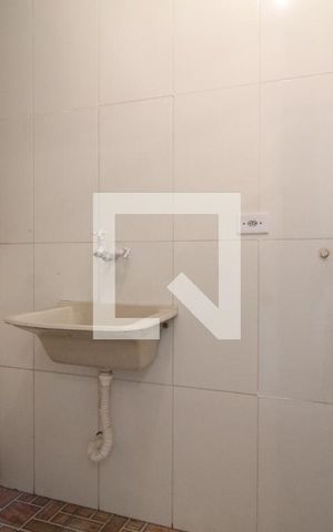 Apartamento para alugar com 27m², 1 quarto e sem vagaÁrea de Serviço