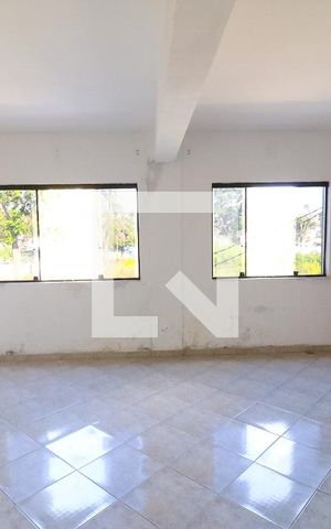 Casa à venda com 90m², 3 quartos e sem vagaSala