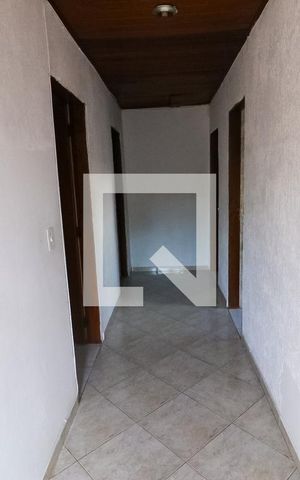 Casa à venda com 90m², 3 quartos e sem vagaCorredor