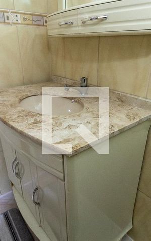 Casa à venda com 150m², 4 quartos e 6 vagasBanheiro 3