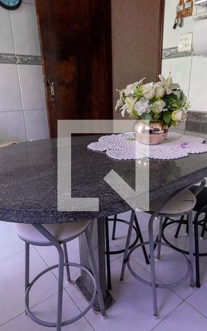 Casa à venda com 150m², 4 quartos e 6 vagasCozinha