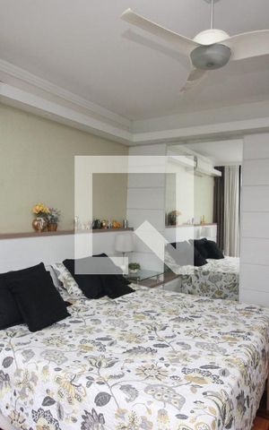 Casa à venda com 670m², 6 quartos e 8 vagas Casa à venda com 670m², 6 quartos e 8 vagasSuíte 2