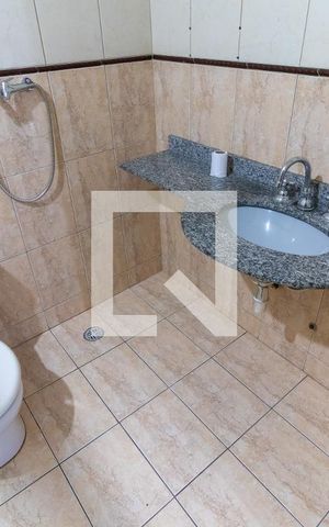 Casa à venda com 163m², 3 quartos e 2 vagasBanheiro da Suíte 1